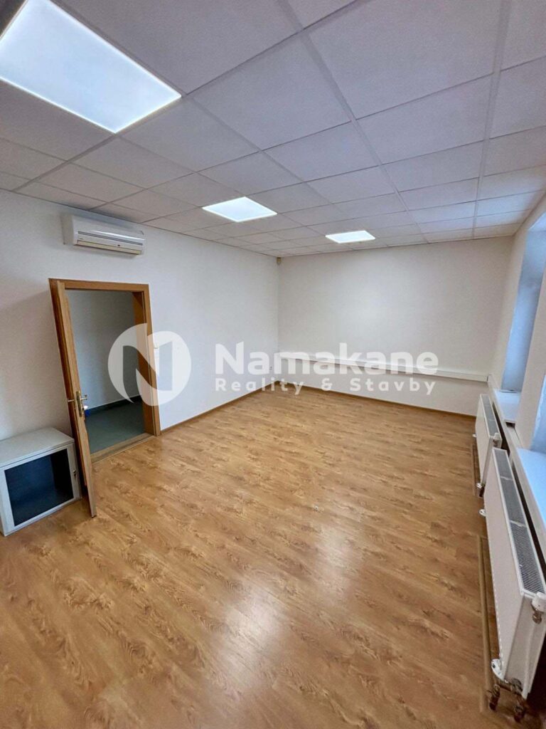 WhatsApp Image 2026-03-12 at 14.37.04